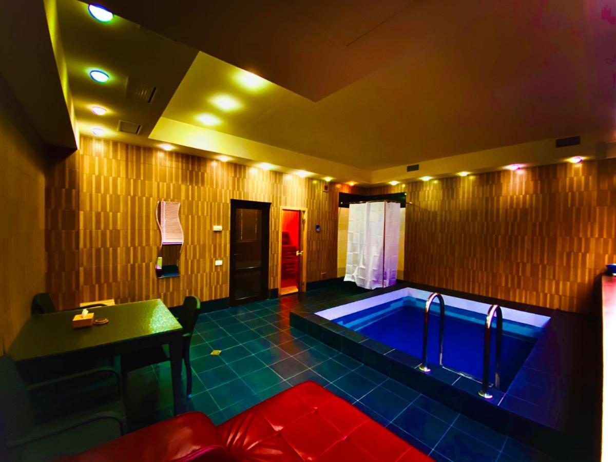 Nare Hotel Erywań Zewnętrze zdjęcie